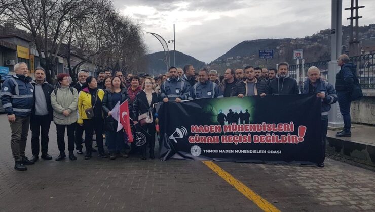 Madenciler Zonguldak'ta tutuklu madenciler için haykırdı: 'Ölen Biziz Tutuklanan Biziz'