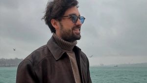 Piyasa Dizisi Kenan’ı Alp Navruz Kimdir? Kaç Yaşında, Kariyeri ve Oynadığı Tüm Yapımlar Merak Ediliyor!