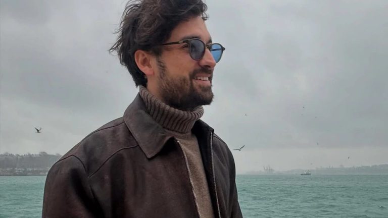 Piyasa Dizisi Kenan’ı Alp Navruz Kimdir? Kaç Yaşında, Kariyeri ve Oynadığı Tüm Yapımlar Merak Ediliyor!