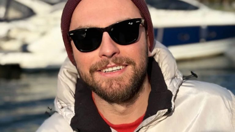 Yiğit Eser Evli mi? Eşi Kim ve Kaç Yaşında? İşte Özel Hayatının Merak Edilenleri!